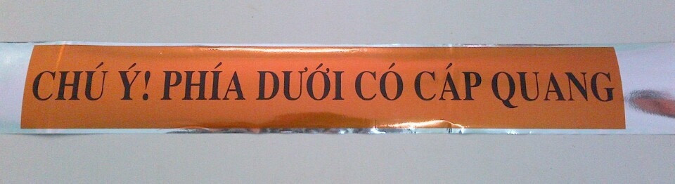 Băng cảnh báo cáp quang khổ 10cm